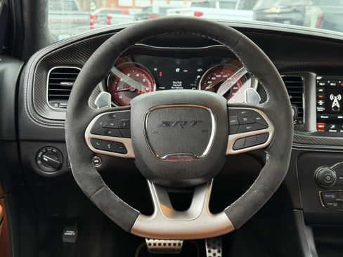 Used 2022 Dodge Charger SRT Hellcat image 17