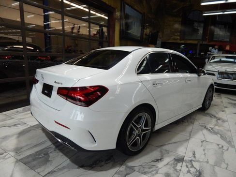 Used 2022 Mercedes-Benz A 220 4MATIC image 4