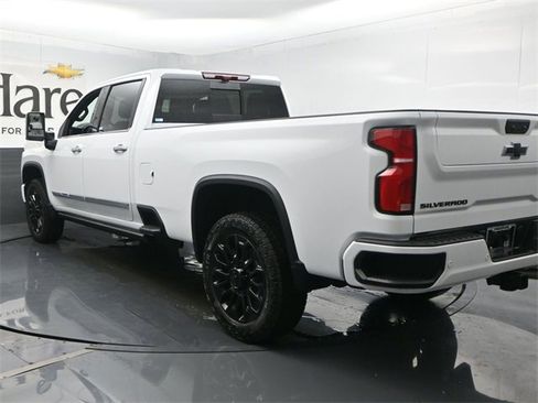 New 2025 Chevrolet Silverado 2500 High Country w/ Technology Package image 13