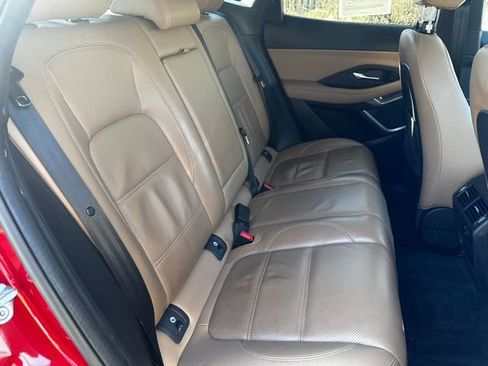 Used 2022 Jaguar E-PACE SE image 22