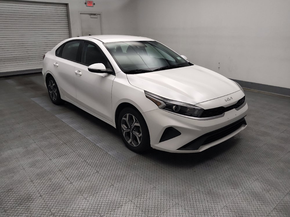 Used 2023 Kia Forte LXS w/ LXS Technology Package FWD image 11