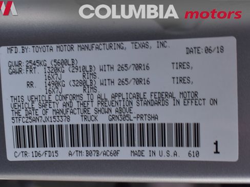 Used 2018 Toyota Tacoma TRD Off-Road image 35