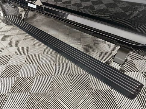 Used 2021 RAM 3500 Laramie image 24