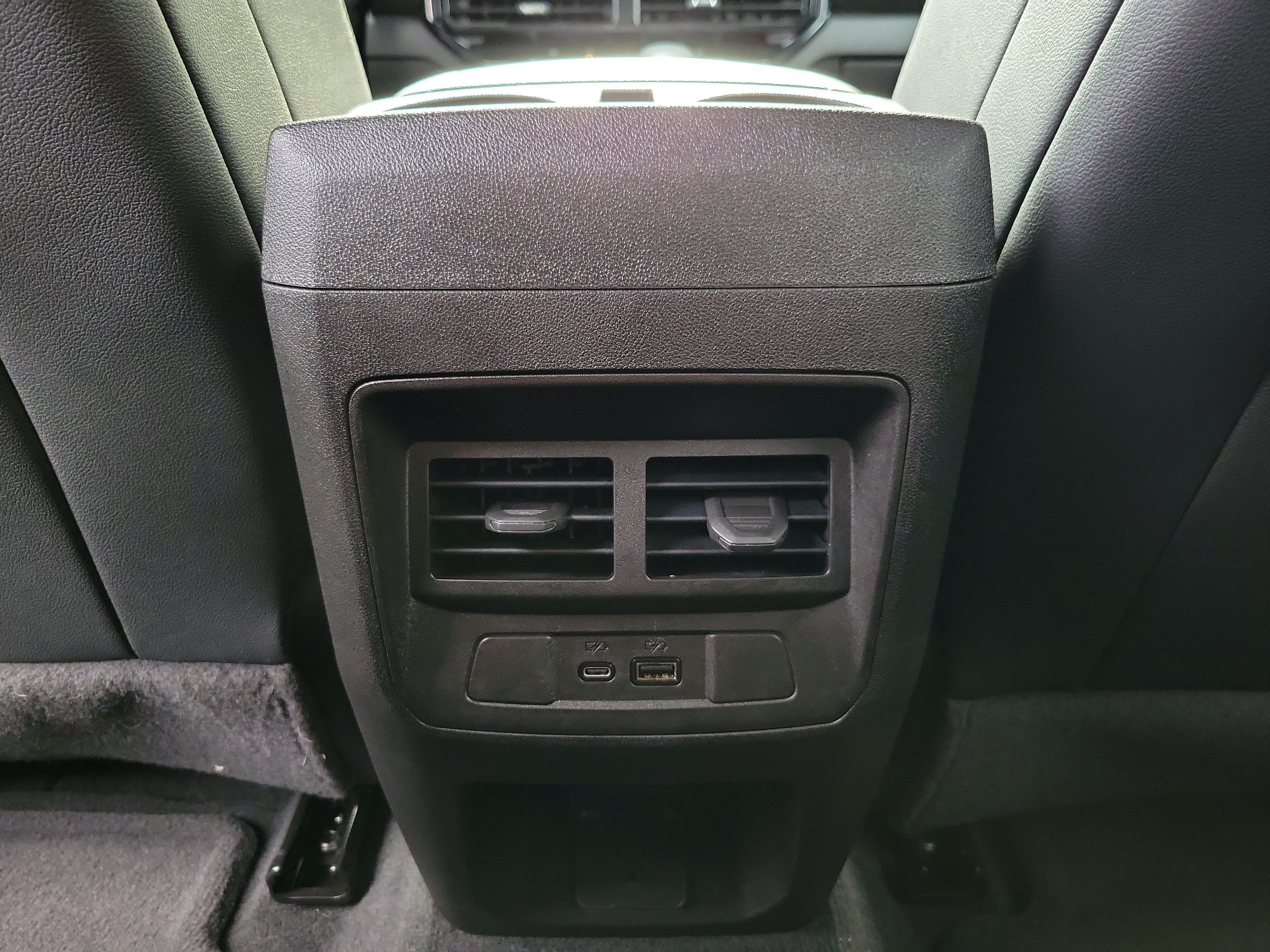 Used 2024 Chevrolet Colorado LT w/ LT Convenience Package III RWD image 22