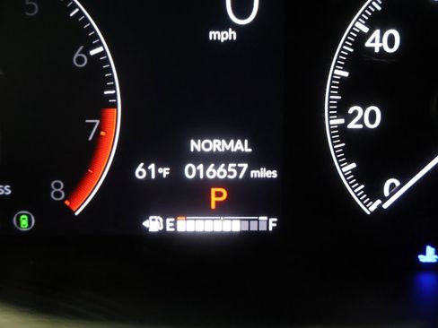 Used 2023 Honda HR-V EX-L image 36