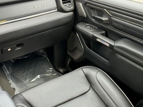 Used 2021 RAM 1500 Limited w/ Night Edition AWD/4WD image 15