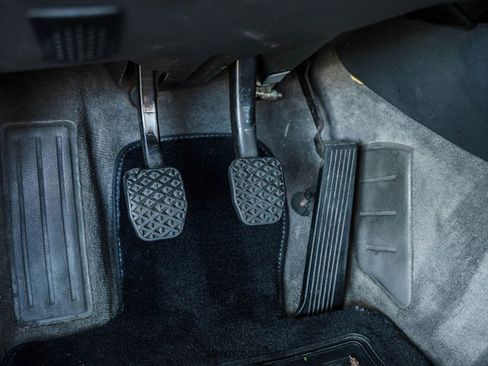 Used 1988 BMW M3 Coupe RWD image 37