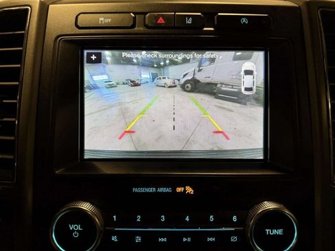 Used 2019 Ford Expedition Max XLT w/ Equipment Group 202A RWD image 40
