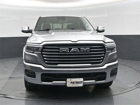 Used 2025 RAM 1500 Laramie image 9