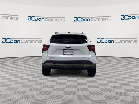 Used 2025 Chevrolet Trax ACTIV w/ Driver Confidence Package FWD image 7