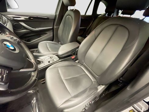 Used 2019 BMW X1 sDrive28i image 13