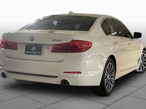 Used 2018 BMW 530i RWD image 12