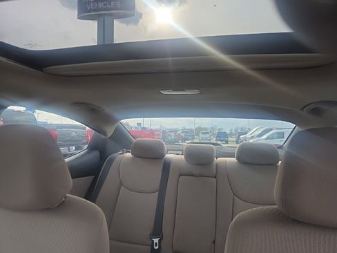 Used 2016 Hyundai Elantra Value Edition image 16