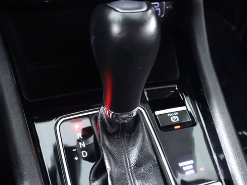 Used 2025 Jeep Compass Latitude w/ Altitude Special Edition image 28