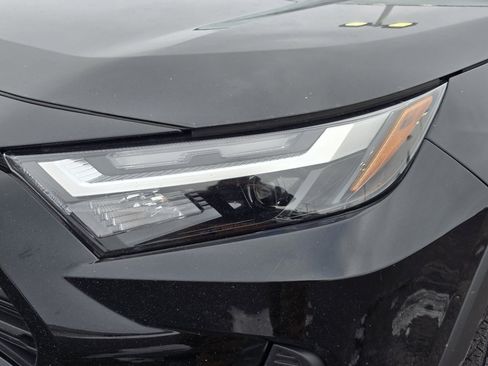 Certified 2025 Toyota RAV4 LE image 15