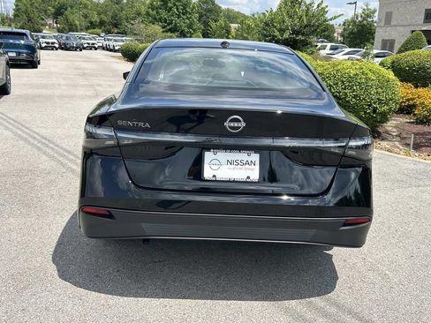 New 2026 Nissan Sentra SV w/ SV Convenience Package FWD image 6