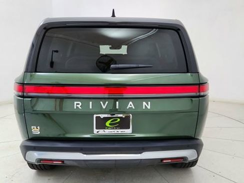 Used 2024 Rivian R1S Adventure image 5