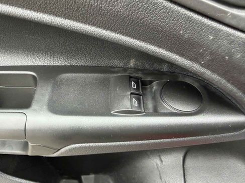 Used 2016 Ford Transit Connect XL image 12