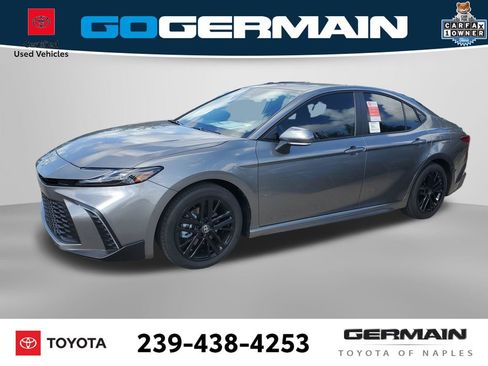Used 2026 Toyota Camry SE w/ Multimedia Upgrade Package FWD image 10