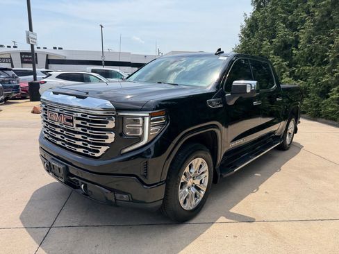 Used 2022 GMC Sierra 1500 Denali AWD/4WD image 7