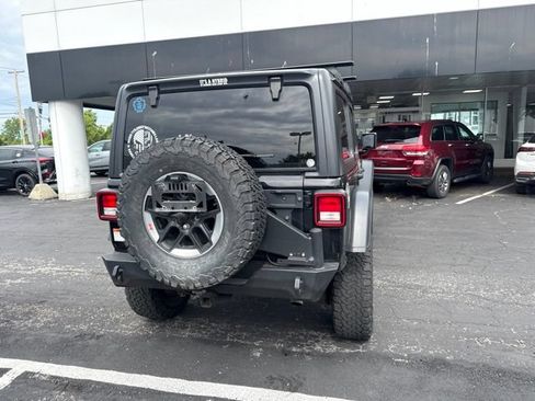 Used 2023 Jeep Wrangler Unlimited Sport AWD/4WD image 5