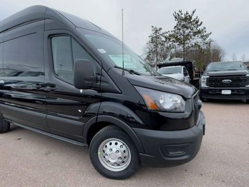 New 2026 Ford Transit 350 148 High Roof AWD image 8