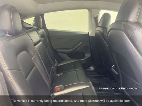 Used 2024 Tesla Model Y Long Range image 15