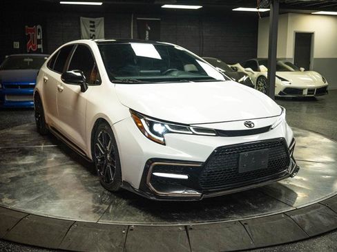 Used 2021 Toyota Corolla SE w/ Carpet Mat Package (TMS) FWD image 5