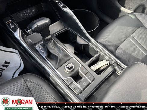 Used 2025 Kia Sorento S image 18