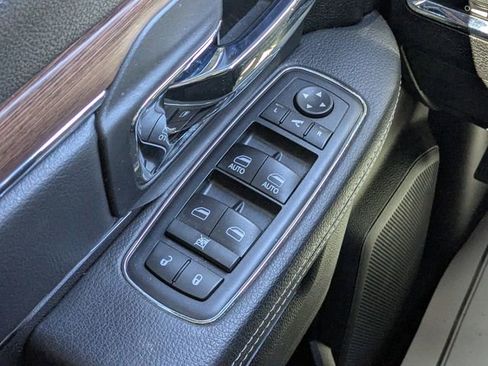 Used 2017 RAM 2500 Laramie image 21