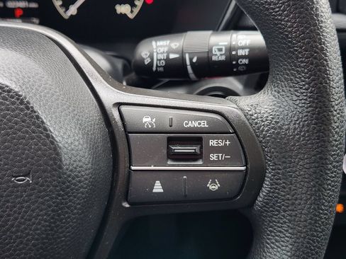 Used 2025 Honda CR-V EX image 29
