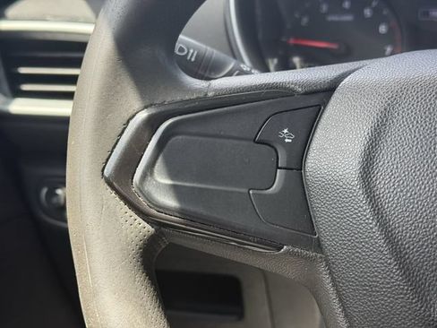 Used 2023 Chevrolet TrailBlazer LS AWD/4WD image 23