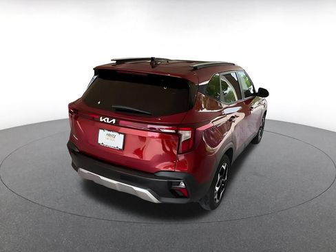 Used 2025 Kia Seltos S FWD image 11