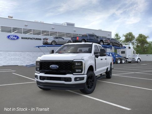New 2026 Ford F350 4x4 Crew Cab Super Duty image 2