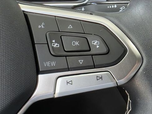 Used 2023 Volkswagen Tiguan SE R-Line AWD/4WD image 27