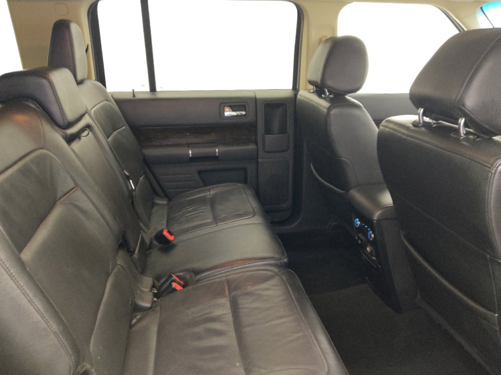 Used 2019 Ford Flex Limited FWD image 19