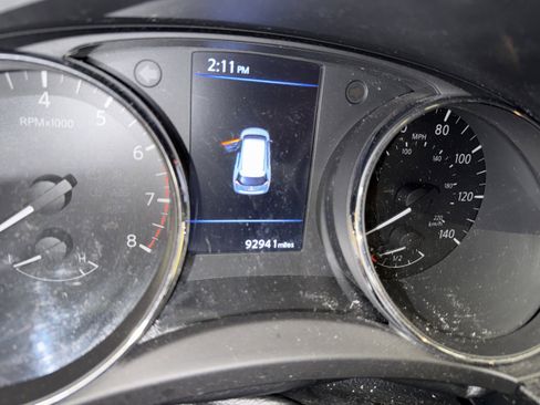 Used 2020 Nissan Rogue S image 5