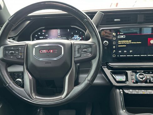 Used 2024 GMC Sierra 3500 AT4 w/ AT4 Premium Plus Package image 16