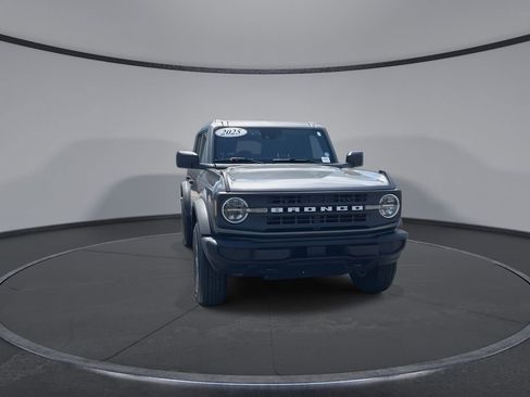 Used 2025 Ford Bronco Big Bend AWD/4WD image 3
