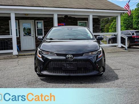 Used 2020 Toyota Corolla LE image 11