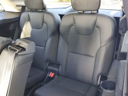 Certified 2023 Volvo XC90 B5 Plus w/ Protection Package Premier AWD/4WD image 10