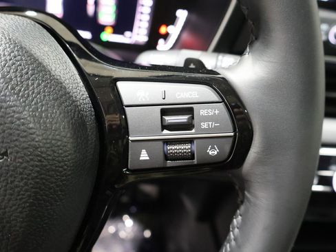 New 2026 Honda Pilot Touring image 26