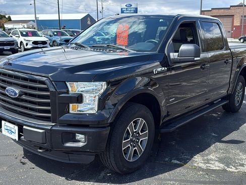 Used 2016 Ford F150 XLT w/ Equipment Group 302A Luxury AWD/4WD image 3