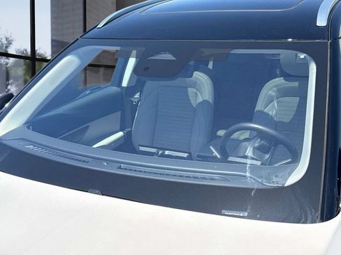 Used 2026 Lincoln Nautilus Reserve AWD/4WD image 39