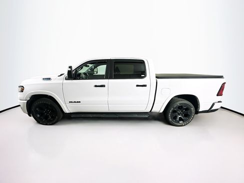 Used 2025 RAM 1500 Big Horn AWD/4WD image 4