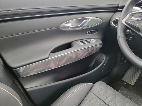 New 2025 Genesis GV70 3.5T Sport w/ Sport Advanced Package AWD/4WD image 31