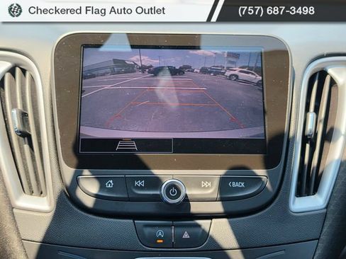 Used 2022 Chevrolet Malibu LT FWD image 20