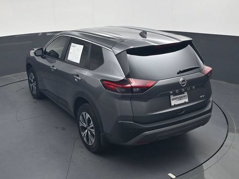 Certified 2023 Nissan Rogue SV FWD image 28