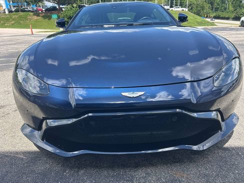 Used 2020 Aston Martin V8 Vantage Coupe RWD image 10