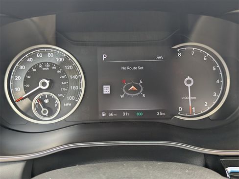 Used 2026 Genesis G70 2.5T Prestige image 18